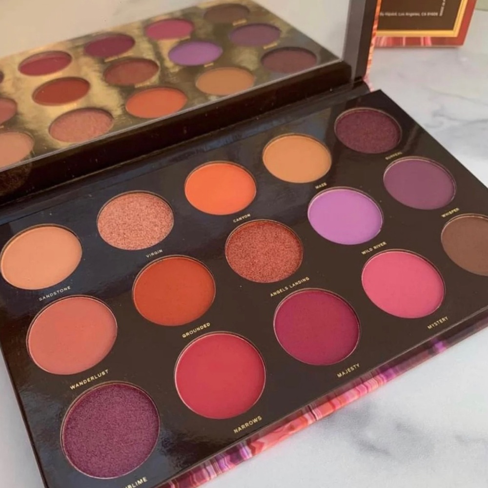 HIPDOT Zion Eyeshadow Palette